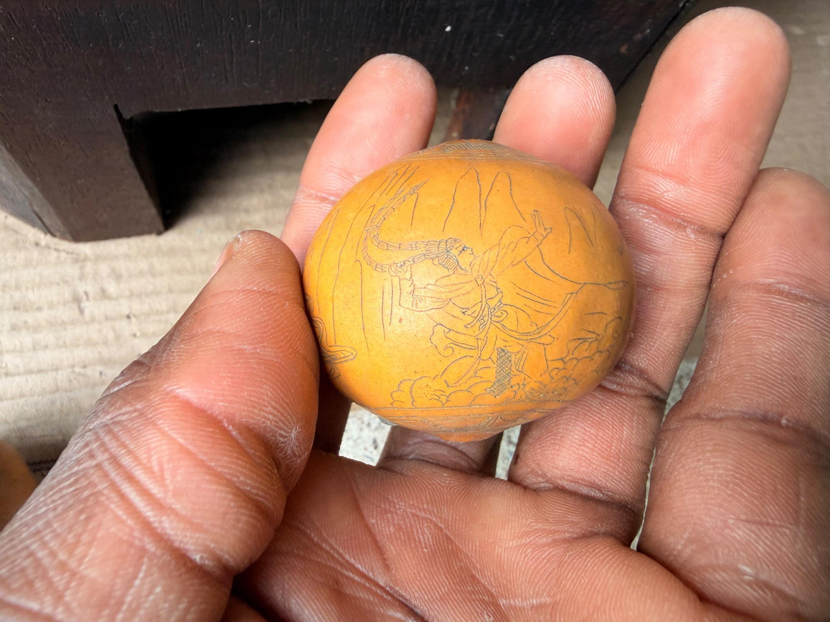 Vintage Engraved Mini Gourd Sculptures Chinese Folk Art Monkey King Pair