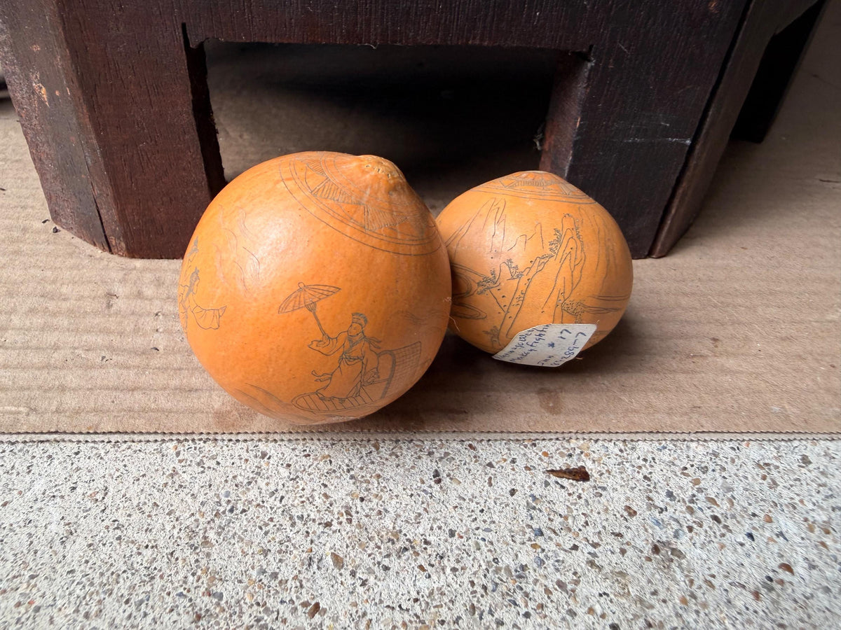 Vintage Engraved Mini Gourd Sculptures Chinese Folk Art Monkey King Pair