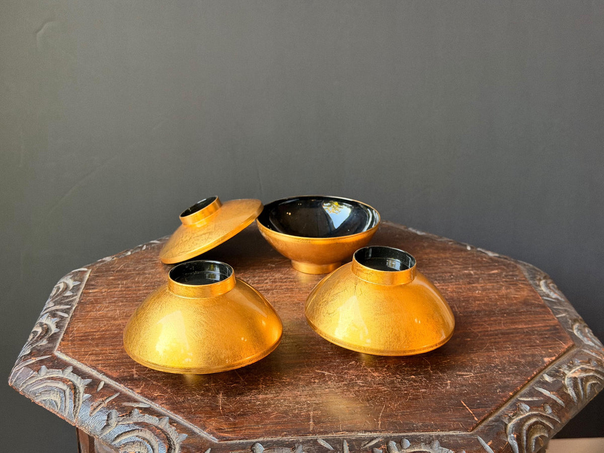 Vintage Japanese Gold Leaf Lacquer Bowls Lidded Kuro Urushi Set of 3 4.8"
