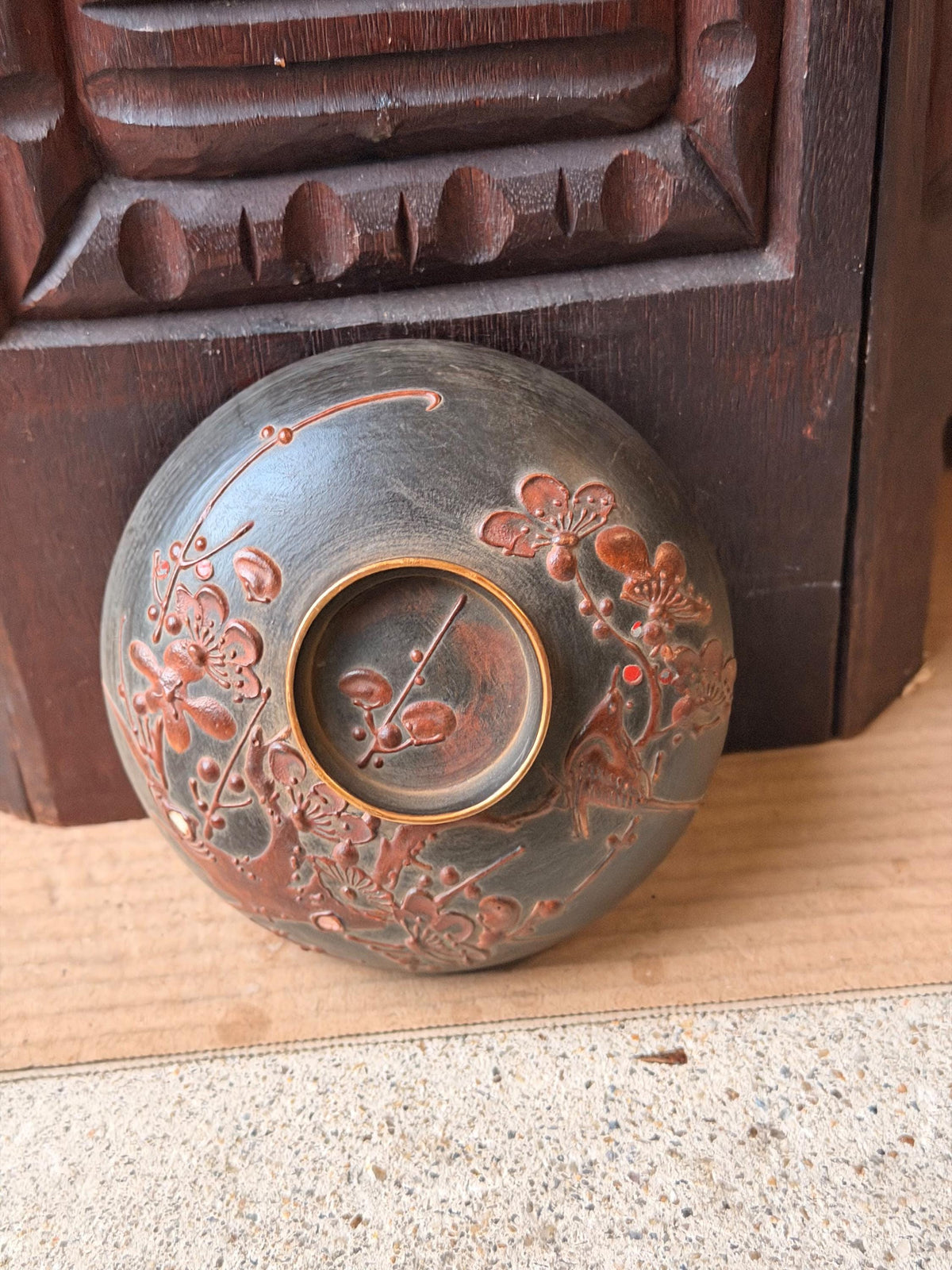 Vintage Red Lacquer Sake Cup Mt Fuji Maki e Relief Plum Blossom 4.2 Dish
