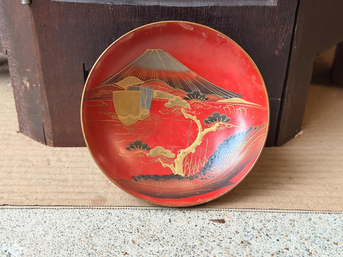 Vintage Red Lacquer Sake Cup Mt Fuji Maki e Relief Plum Blossom 4.2 Dish
