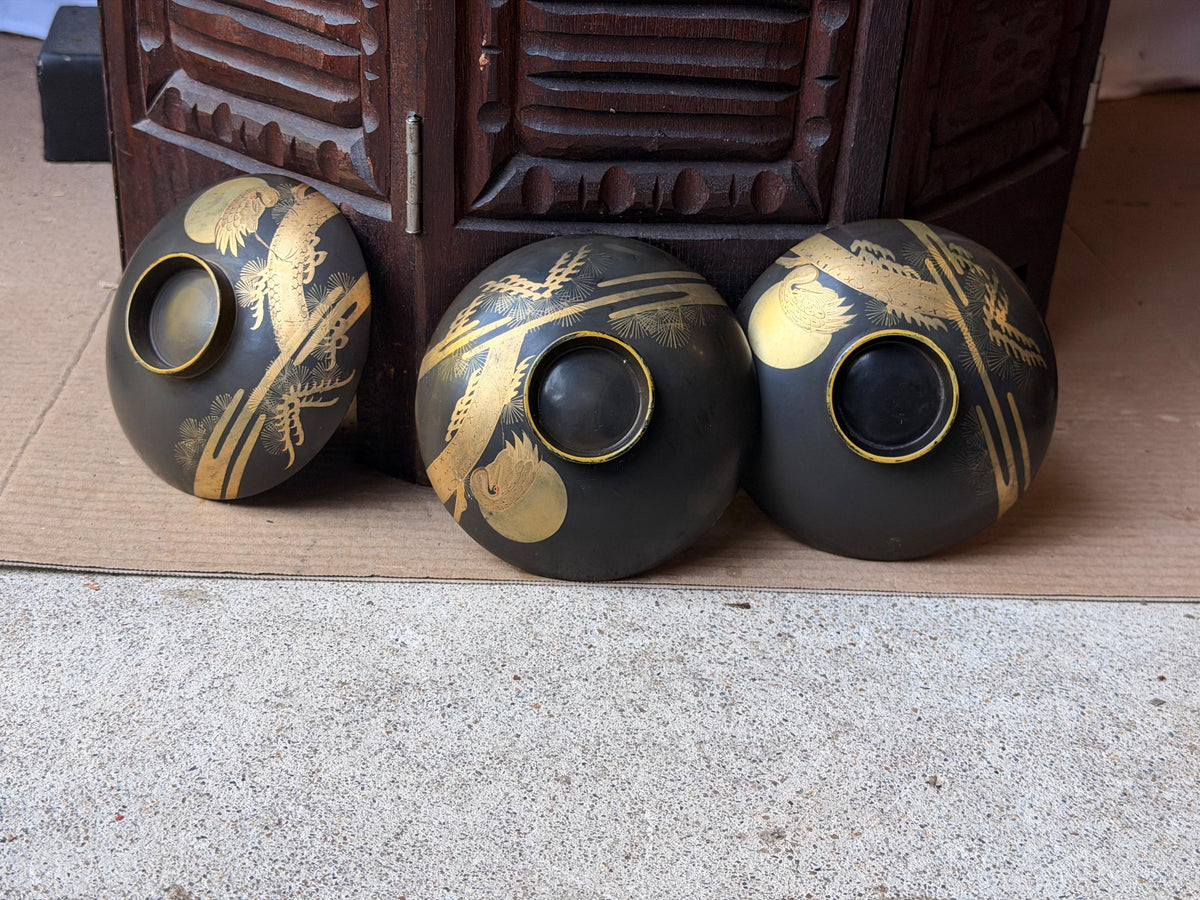 Vintage Japanese Maki-e Lacquerware Dishes Set 3 Crane Pine Gold 4.6"