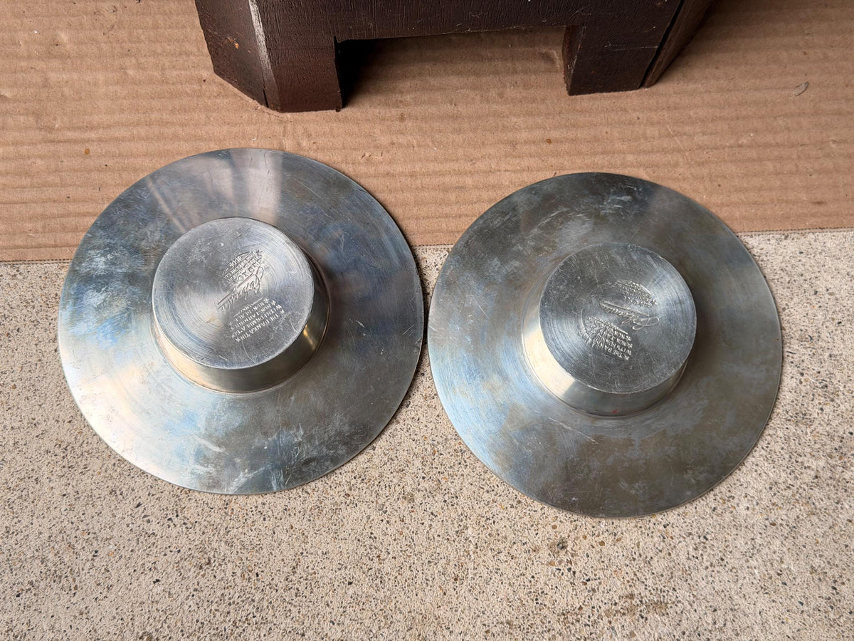 Vintage Banka Tin Pewter Catchall Dishes Hand Wrought Indonesia Pair 5.6 in