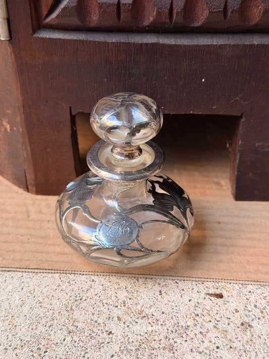 Antique Art Nouveau Sterling Silver Overlay Glass Perfume Bottle Vanity Vessel