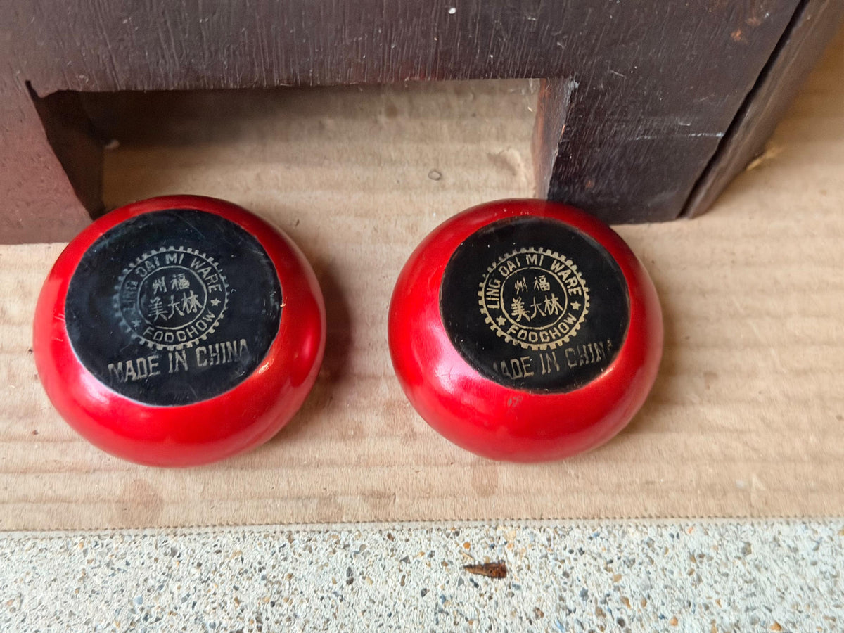 Fuzhou Foochow Lacquer Bowls Pair, Vintage Ling Dai Mi Red and Black Lacquerware Trinket Dishes, Chinese Decor