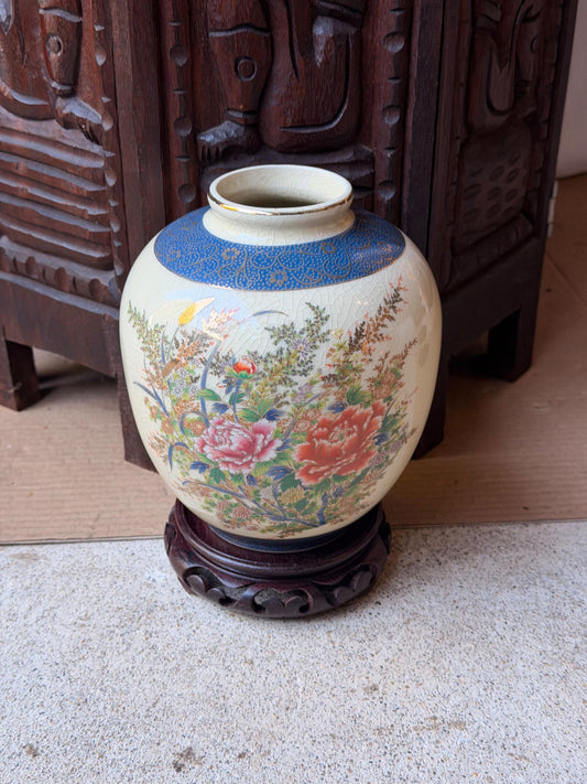 Vintage Japanese Royal Satsuma Crackle Glaze Floral Peony Vase Wood Stand 7"