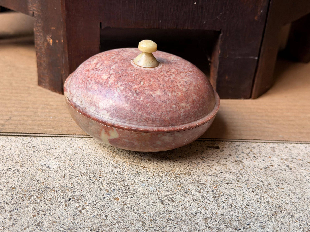 Vintage Hand Carved Pink Soapstone Lidded Box Round Stone Trinket Bowl Dish 4.2"