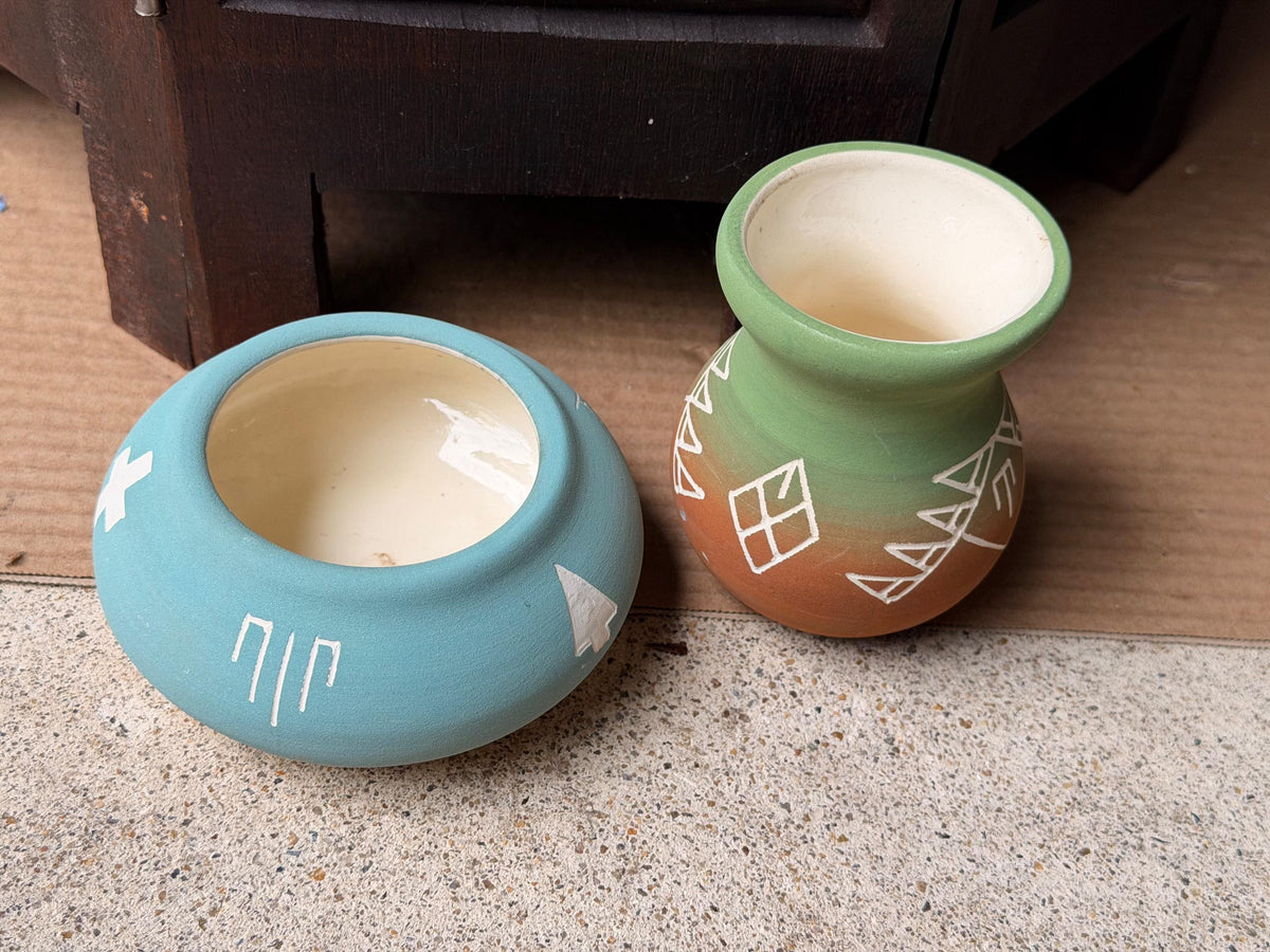 Navajo Sgraffito Pottery Set Signed G Frank Southwest Terracotta Vases 4.3" 3.5"