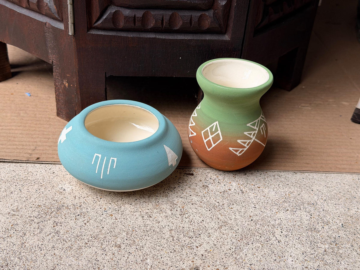 Navajo Sgraffito Pottery Set Signed G Frank Southwest Terracotta Vases 4.3" 3.5"