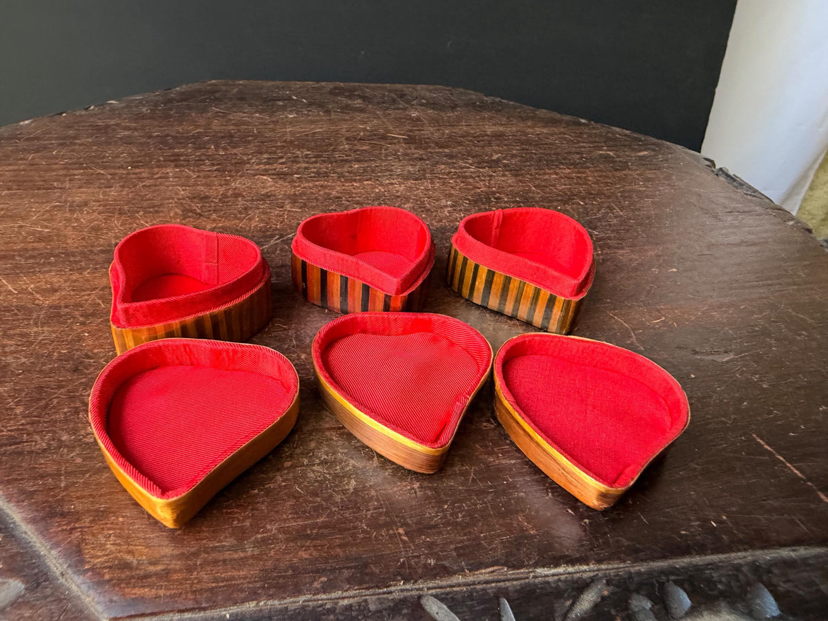 Vintage Folk Art Bamboo Wheat Straw Marquetry Heart Trinket Boxes Insect Lot 3