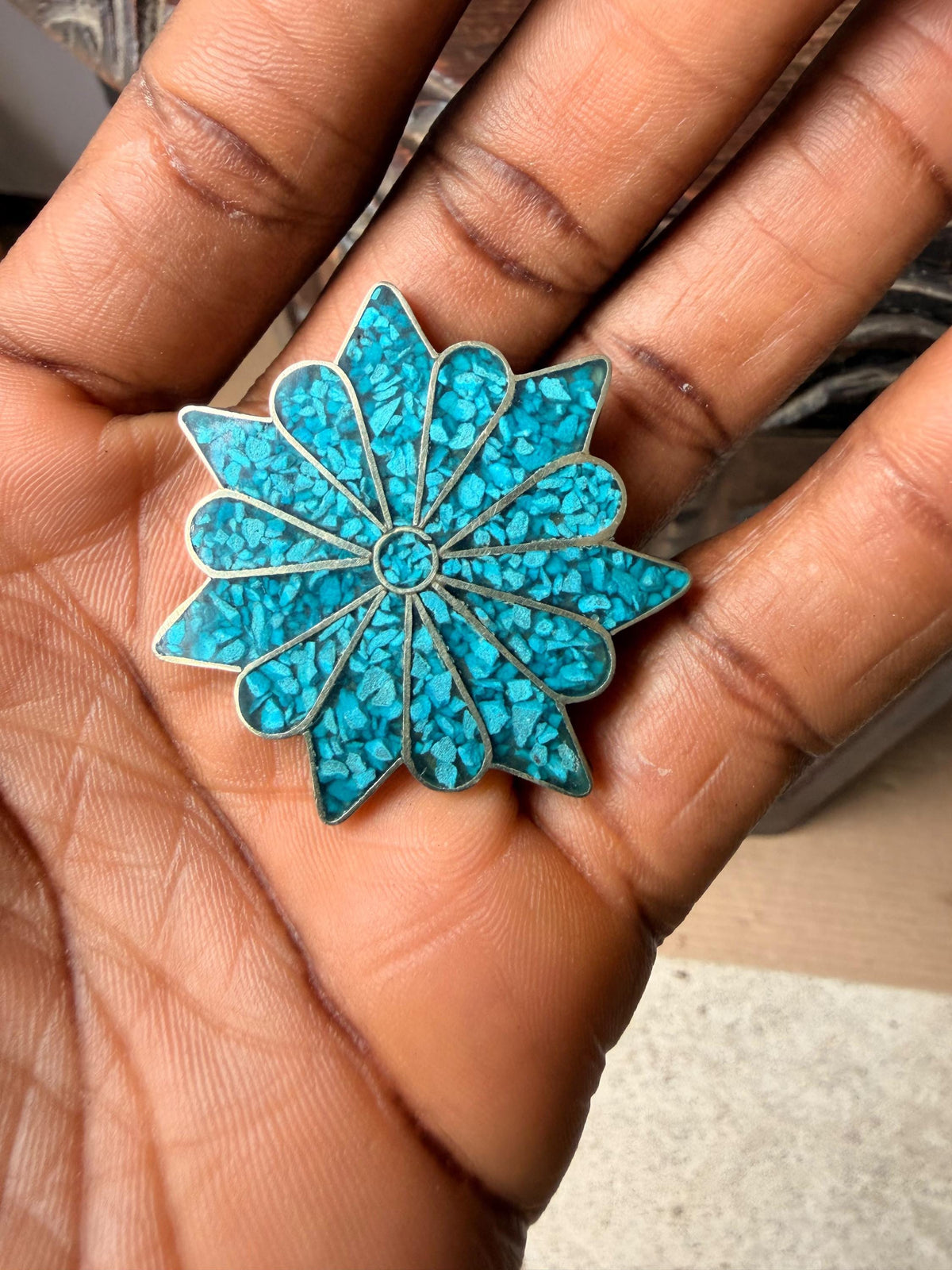 Vintage Mexican Turquoise Chip Inlay Sunburst Brooch Pin Alpaca Mexico 1.8x1.7