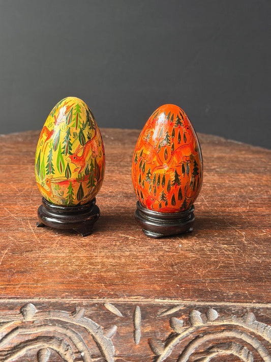 Vintage Hand Painted Papier Mache Eggs Kashmiri Wildlife Motif Set 3"