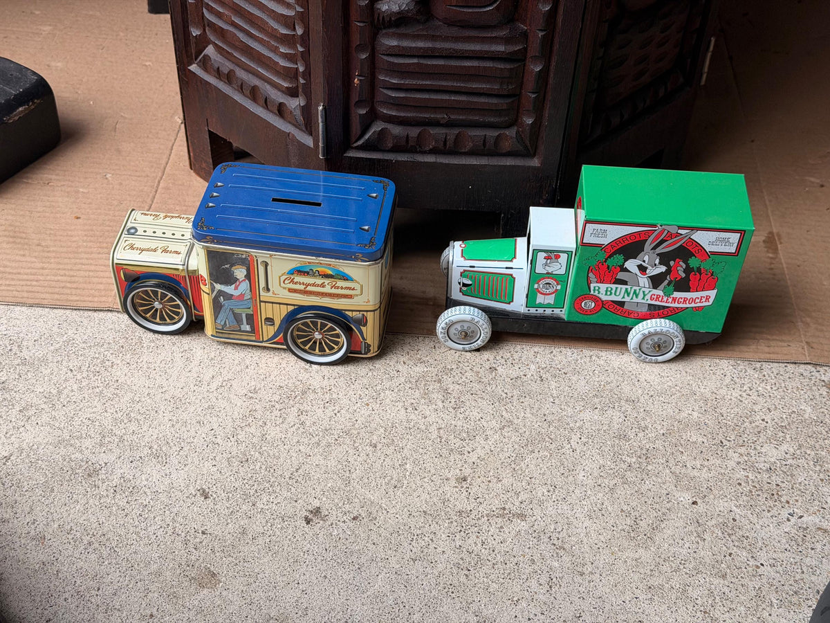 Vintage Mid-Century Tinplate Bugs Bunny & Cherrydale Farms Truck Pair 7.4 in