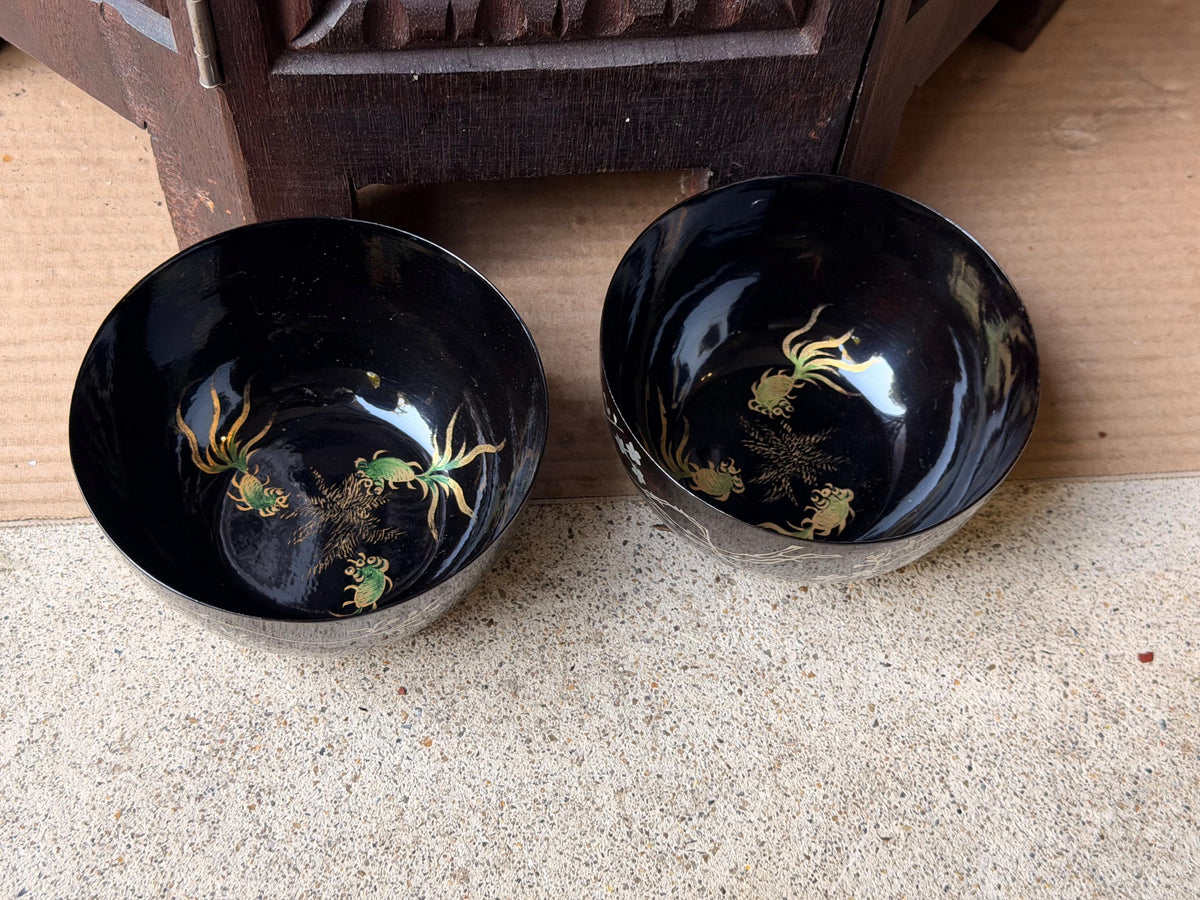 Vintage Chinese Lacquer Bowl Pair Black Silver Chrysanthemum Goldfish 4.5