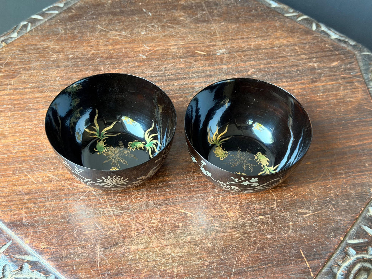 Vintage Chinese Lacquer Bowl Pair Black Silver Chrysanthemum Goldfish 4.5