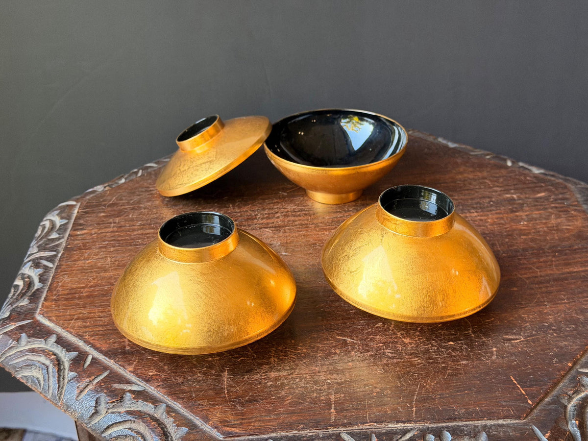 Vintage Japanese Gold Leaf Lacquer Bowls Lidded Kuro Urushi Set of 3 4.8"