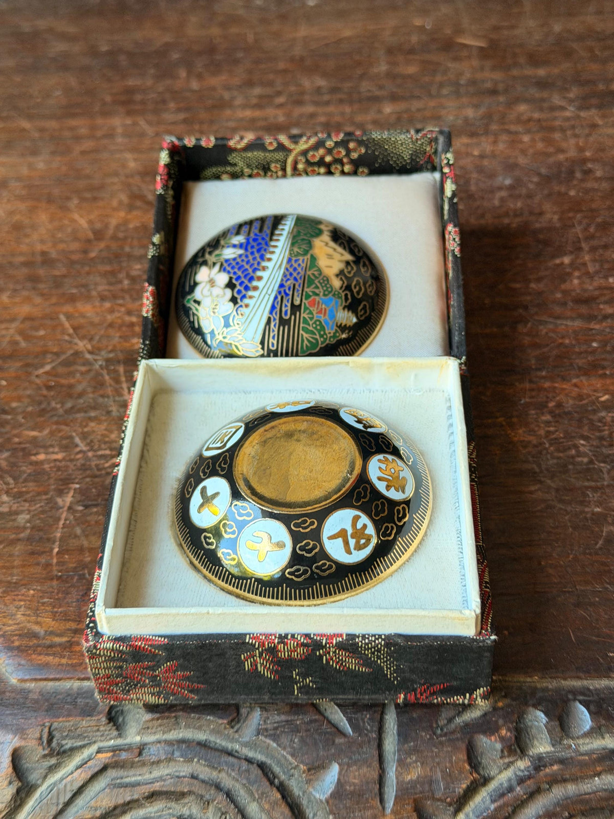 Vintage Chinese Cloisonne Enamel Trinket Box, Great Wall of China & White Blossoms, Pill or Ring Box in Brocade Gift Box