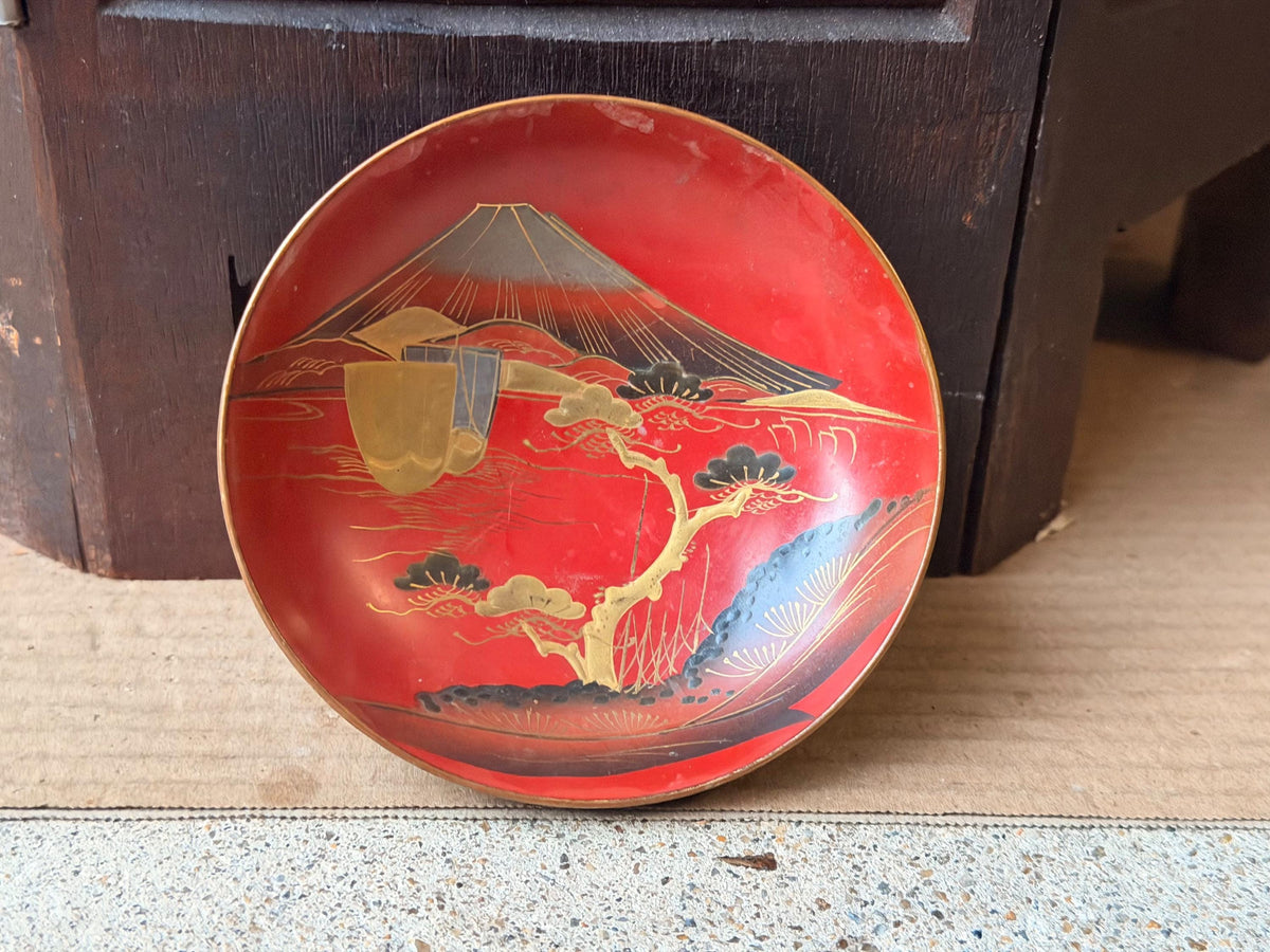 Vintage Red Lacquer Sake Cup Mt Fuji Maki e Relief Plum Blossom 4.2 Dish