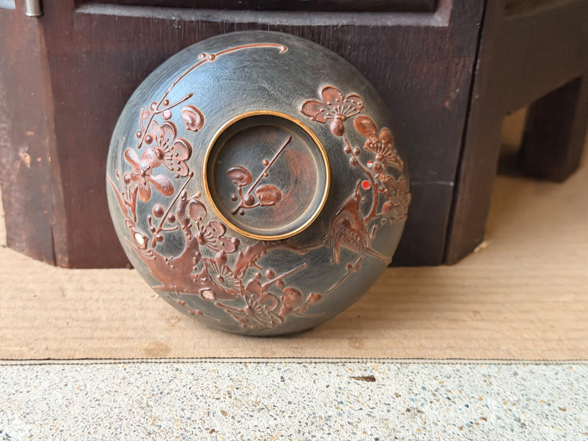 Vintage Red Lacquer Sake Cup Mt Fuji Maki e Relief Plum Blossom 4.2 Dish