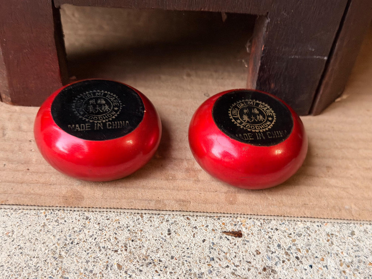 Fuzhou Foochow Lacquer Bowls Pair, Vintage Ling Dai Mi Red and Black Lacquerware Trinket Dishes, Chinese Decor
