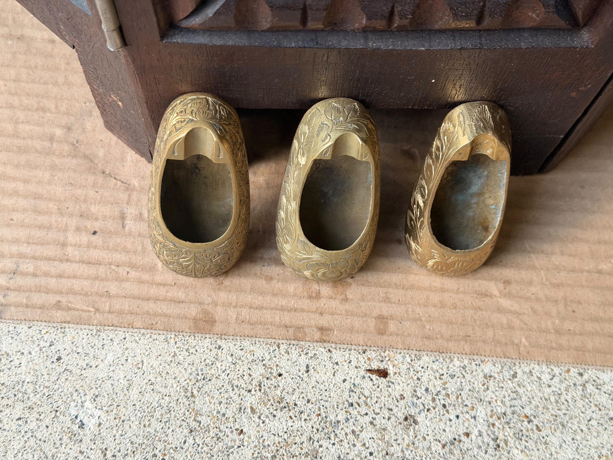 Vintage Brass Shoe Slipper Vessel Set Engraved Floral Trinket Ashtrays India 3pc